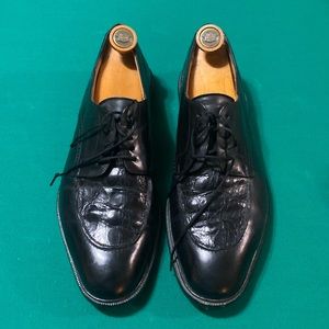 Mezlan Men’s Black lace up dress shoe Size 11, Alligator insert Made in Spain